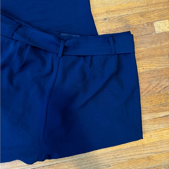 Universal Standard Tresa Wide Leg Crepe Pant - Picture 5 of 7